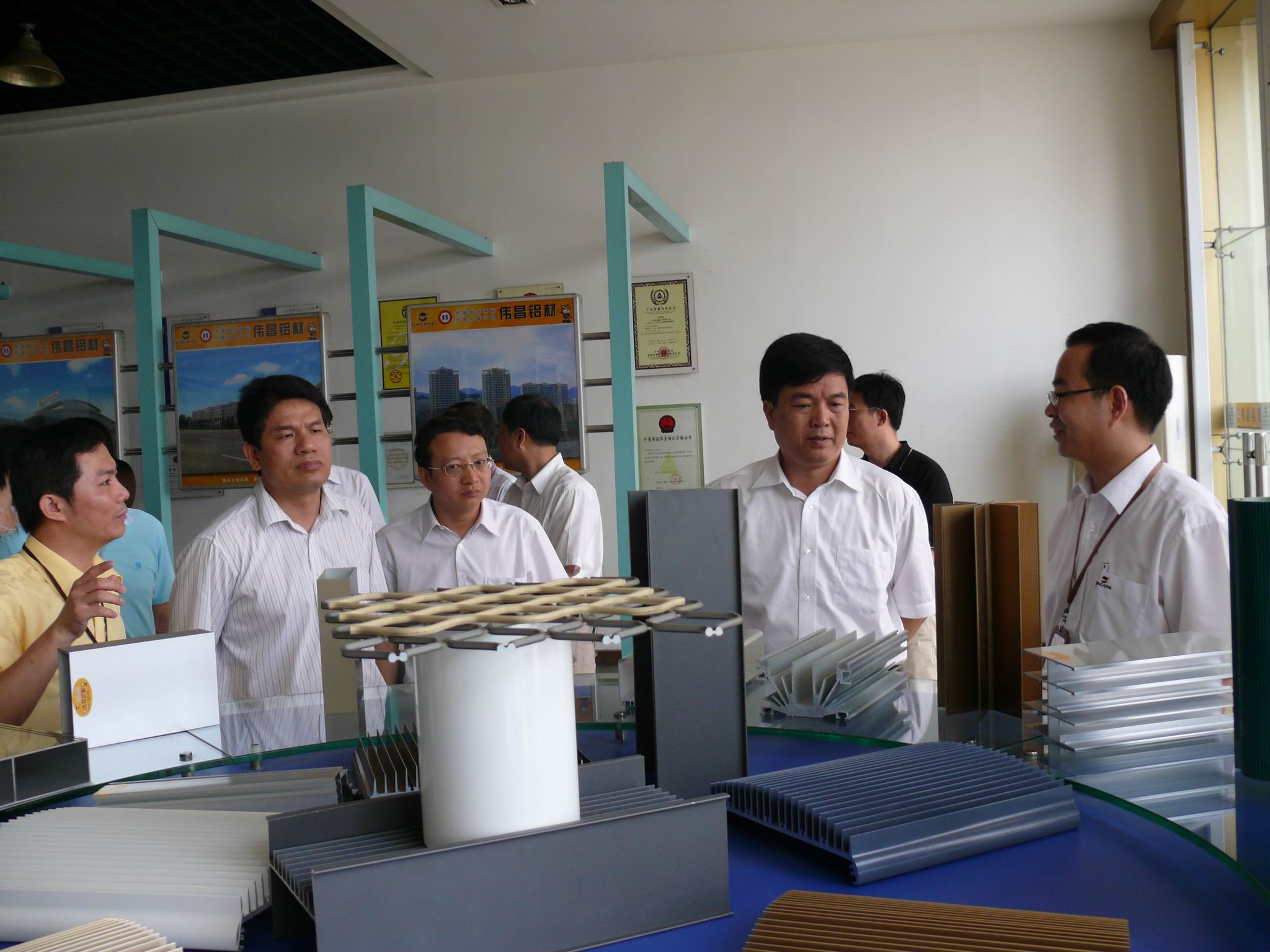 省統(tǒng)計局領導到我司調(diào)研“三促進一保持”工作