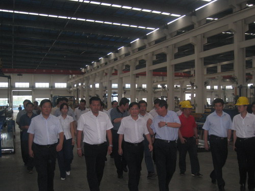 徐州市市長(zhǎng)到我公司視察