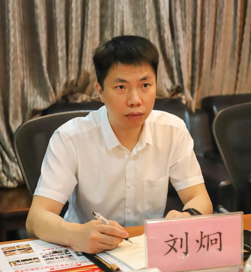 華昌集團(tuán)熱情接待了調(diào)研團(tuán)隊(duì)