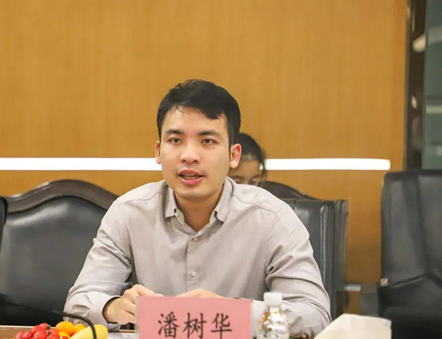 潘總對(duì)協(xié)會(huì)來訪表示熱烈歡迎