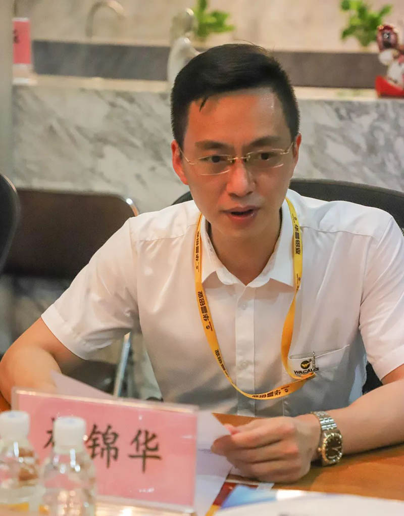 十分感謝市工信局對(duì)華昌集團(tuán)的關(guān)心與支持