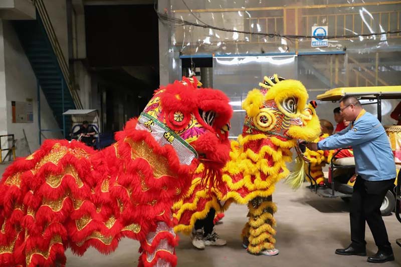 “兔”飛猛進(jìn)，大展宏“兔”——華昌集團(tuán)開(kāi)工大吉