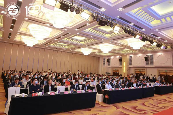 喜訊!華昌(鋁業(yè))集團榮獲2021年“佛山制造業(yè)100強”企業(yè)稱號!